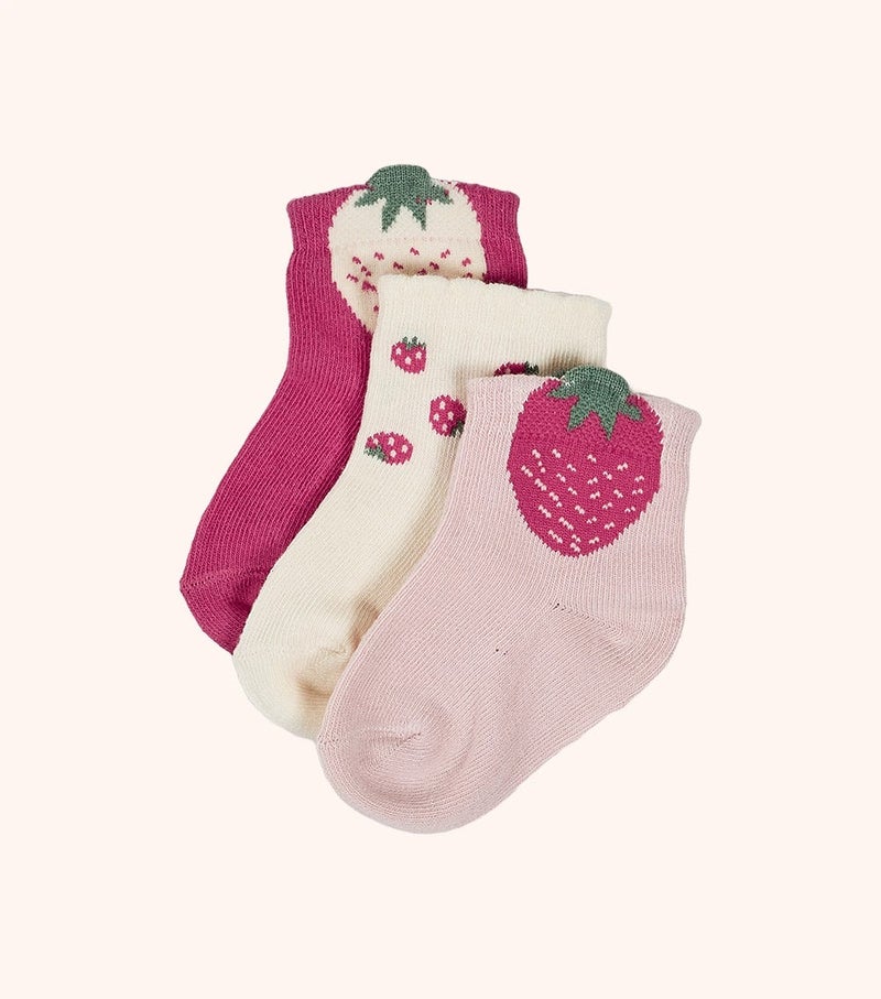 3D Strawberry Design