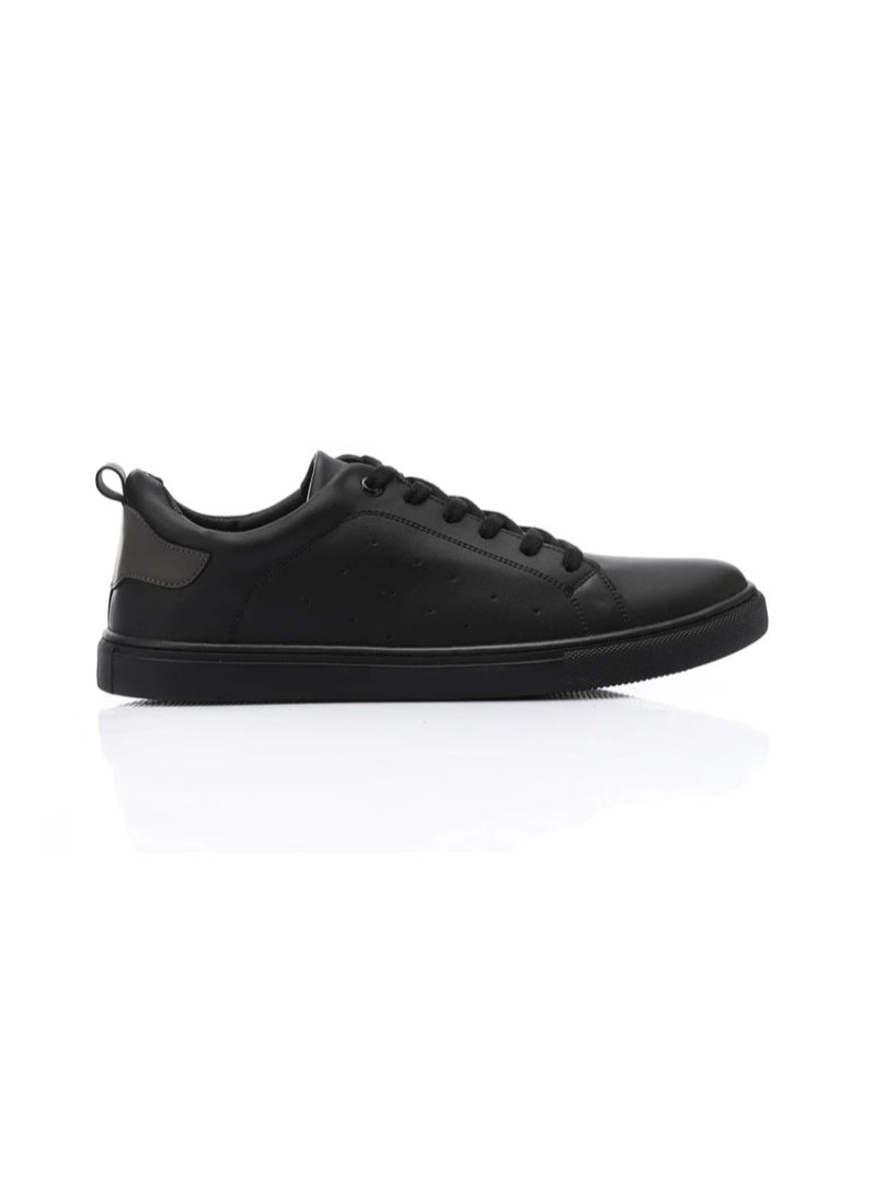 Amza black flat sneaker for every day use - Image 2