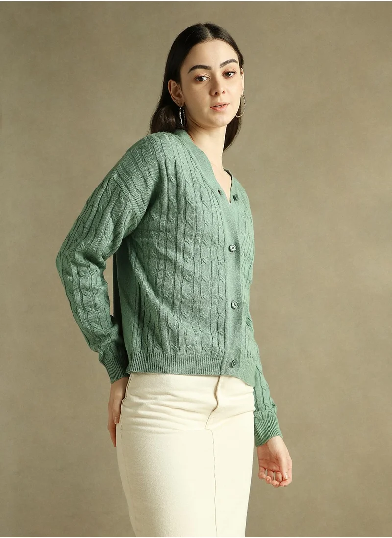 دينيس لينغو Women's Sage Green 100% Acrylic Solid Regular Fit Sweater