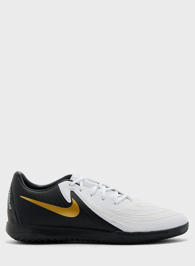Nike Phantom GX II Pro Academy IN Football Boots