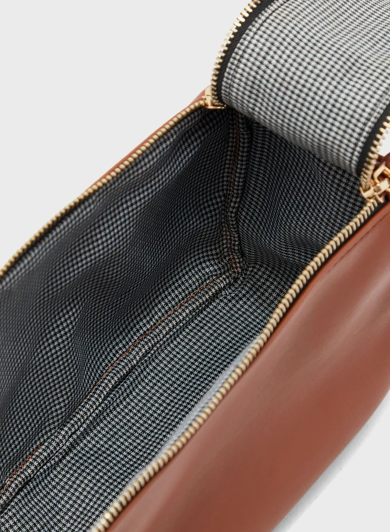 سفنتي فايف Carry On travel Kit  Bag
