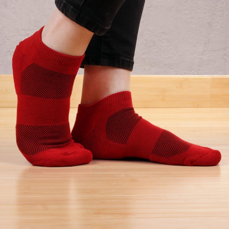 BambooMN Women's Rayon from Bamboo Fiber Superior Wicking Athletic Ankle Socks - Cherry Red - 4 Pairs - Size 10-13 - Image 5