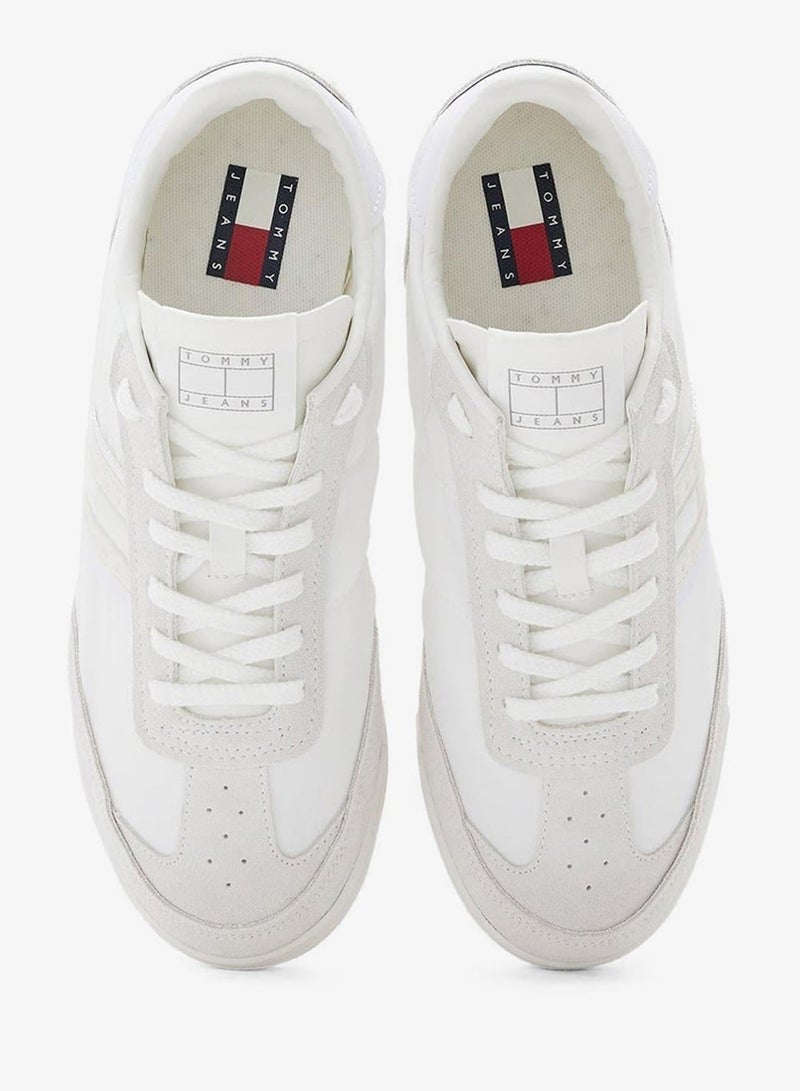 تومي جينز سنيكرز كلاسيك برباط منخفض - Image 5