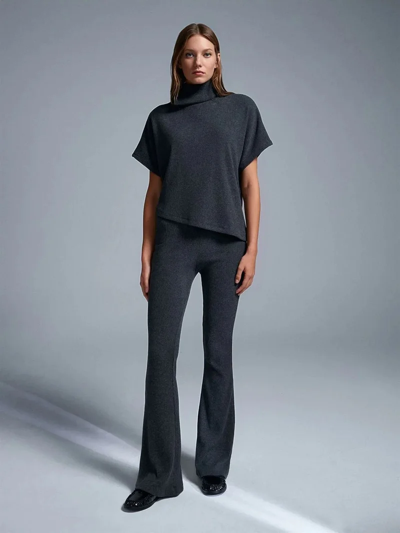 ديلفين Dilvin High-Waist Flare Knit Pants