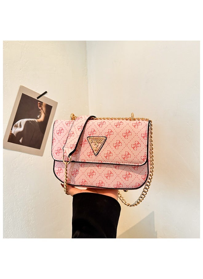 GUESS shoulder bag, fashionable and versatile, printed retro small square bag, simple chain crossbody bag Pink