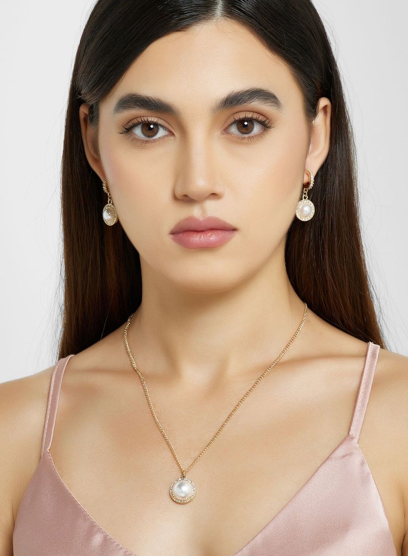 Ella Limited Edition Pearl Pendant Necklace & Earrings Set - Image 1