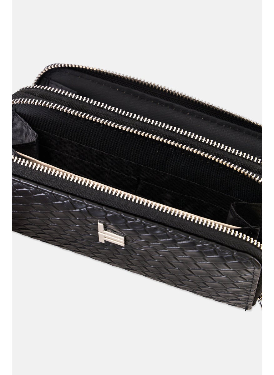 London Fog Women Brand Logo Ella Double Zip Wallet, Black  - Image 3