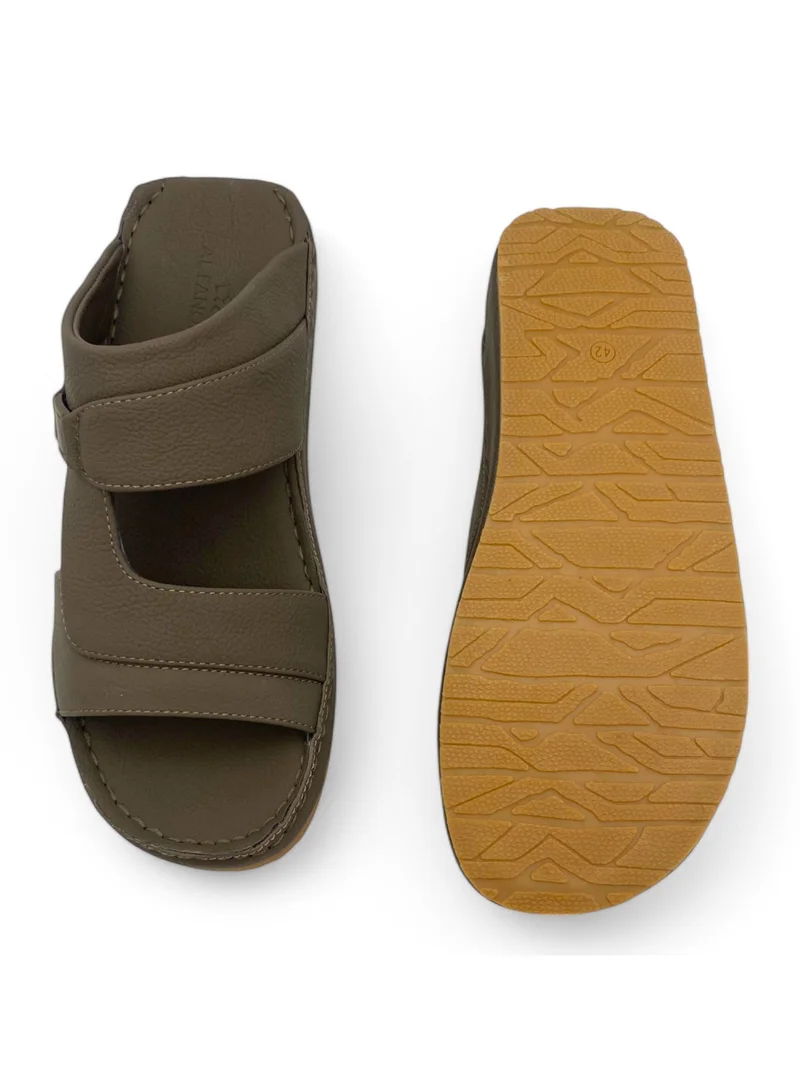 AL Fanoos Velvet Bliss Arabic Sandals