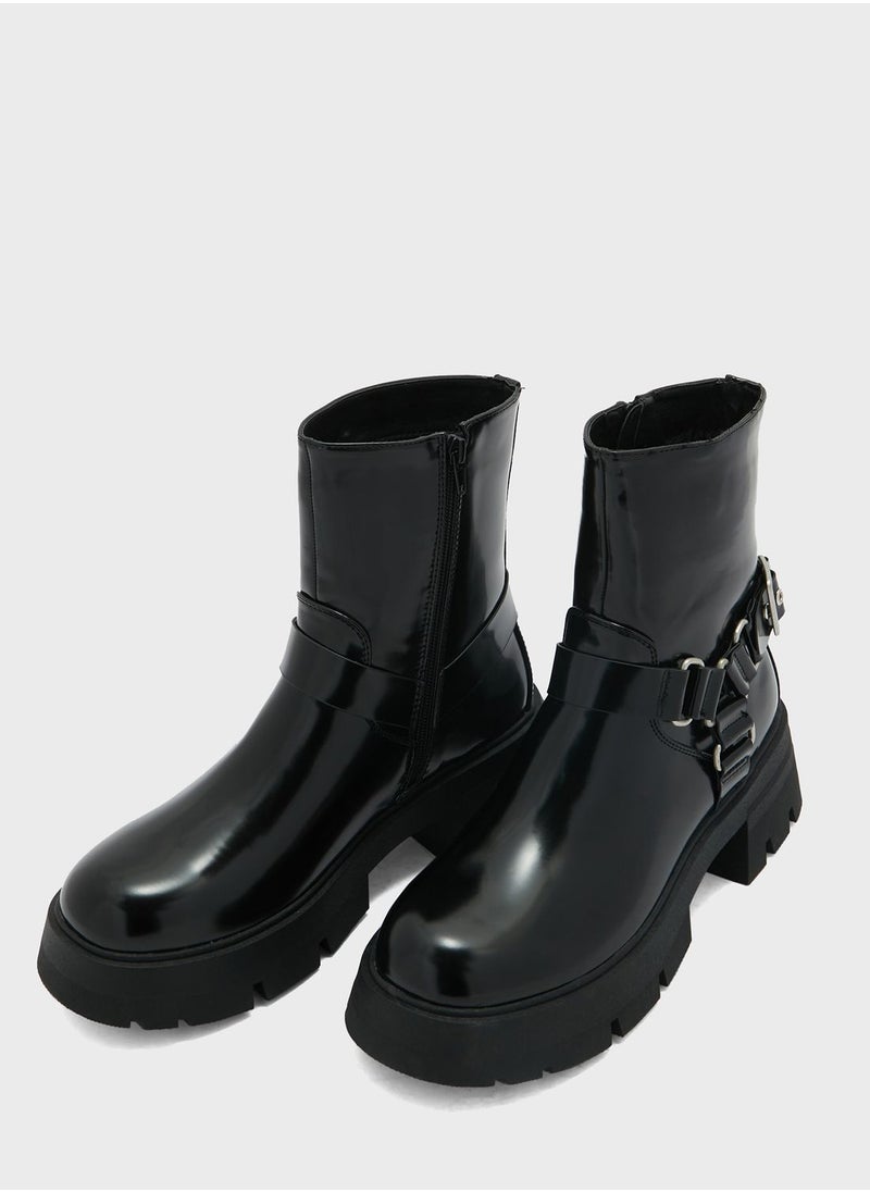 Blizzard Ankle Boots - pzsku/ZBC4558251B9152ED5D1BZ/45/_/1710418617/40e0cf68-d3e0-4be3-b05e-83a13be76fce