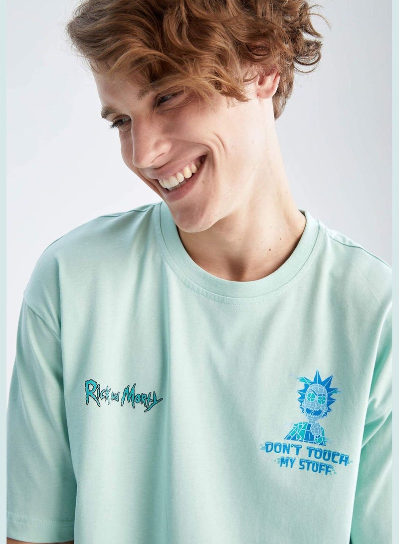 DeFacto Man Rick and Morty Licenced Oversize Fit Crew Neck Short Sleeve Knitted T-Shirt  - Image 1