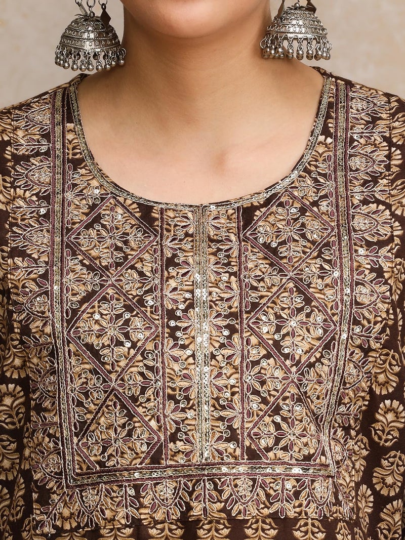 Varanga Brown Ethnic Jaipuri Printed Thread Embroidered Kurta With Trouser & Dupatta - Image 5