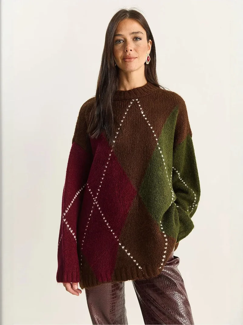بيانكو لوتشي LUCCI Oversized Knitted Diamond Pattern Sweater