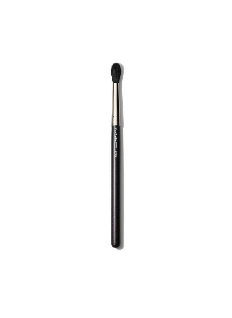 MAC Cosmetics 224S Tapered Blending  - Image 1