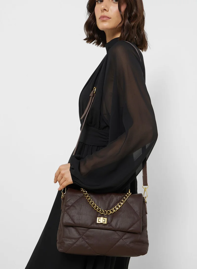 ايلا Oversized Quilted Crossbody Bag