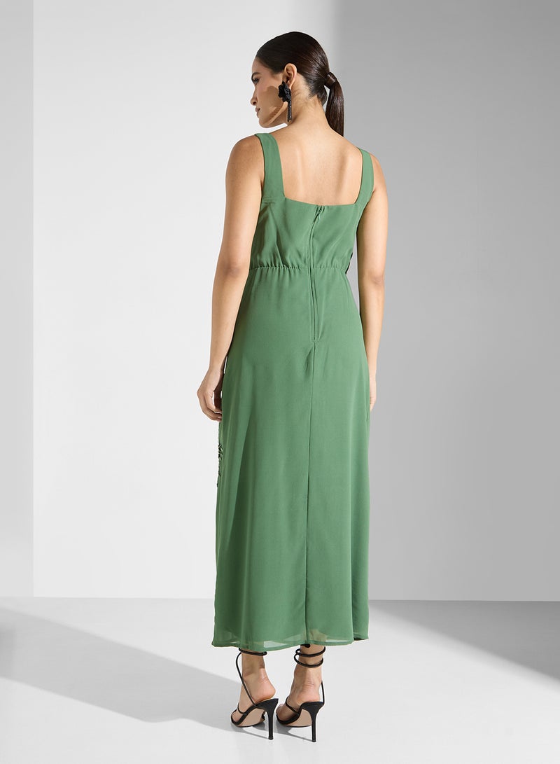 مايا فستان مزين بالزهور - Image 2