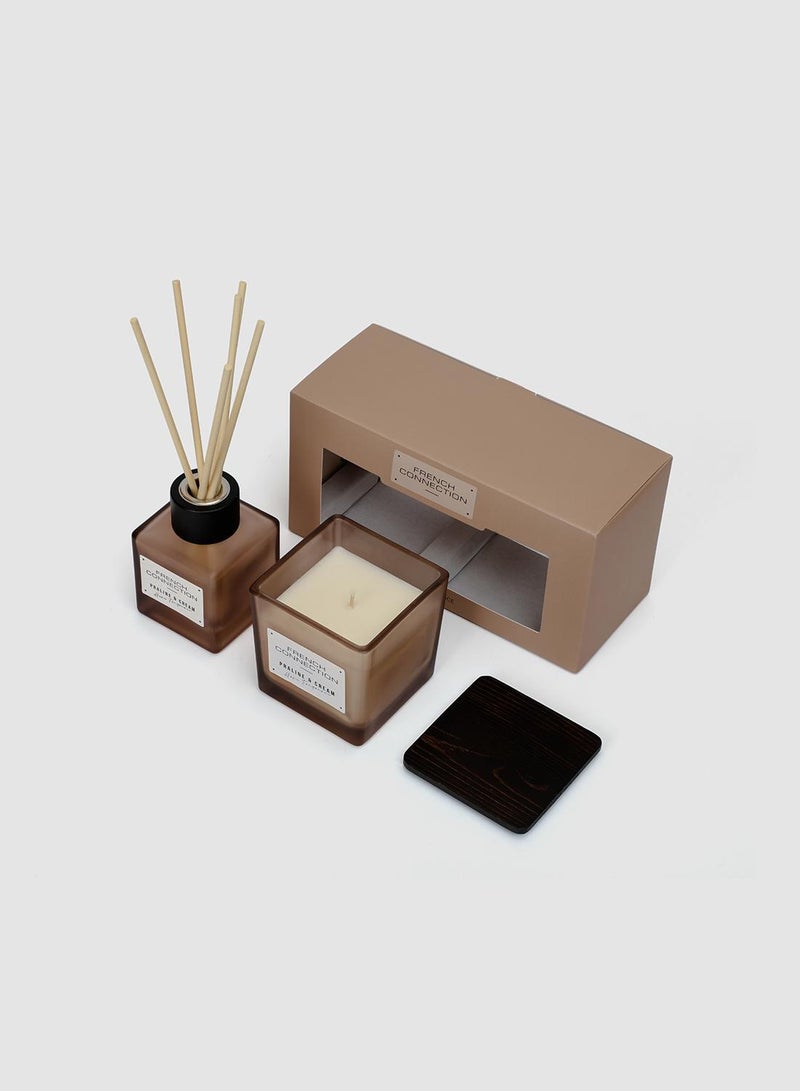 French Connection Square range Praline & Cream  220G Candle and 100ML Reed Diffuser Gift Set - Image 3