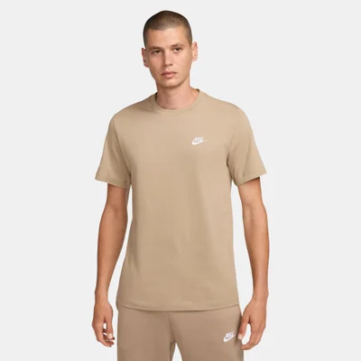 Nike Men's Sportswear Club T-Shirt