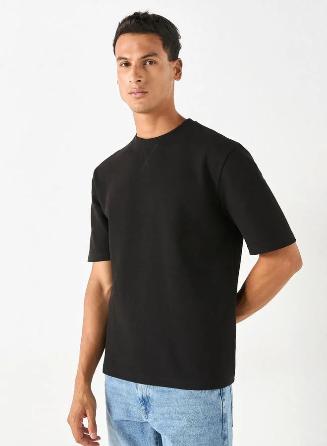 سبلاش فيڤ تيشيرت بياقة دائرية وأكمام قصيرة بنقوش