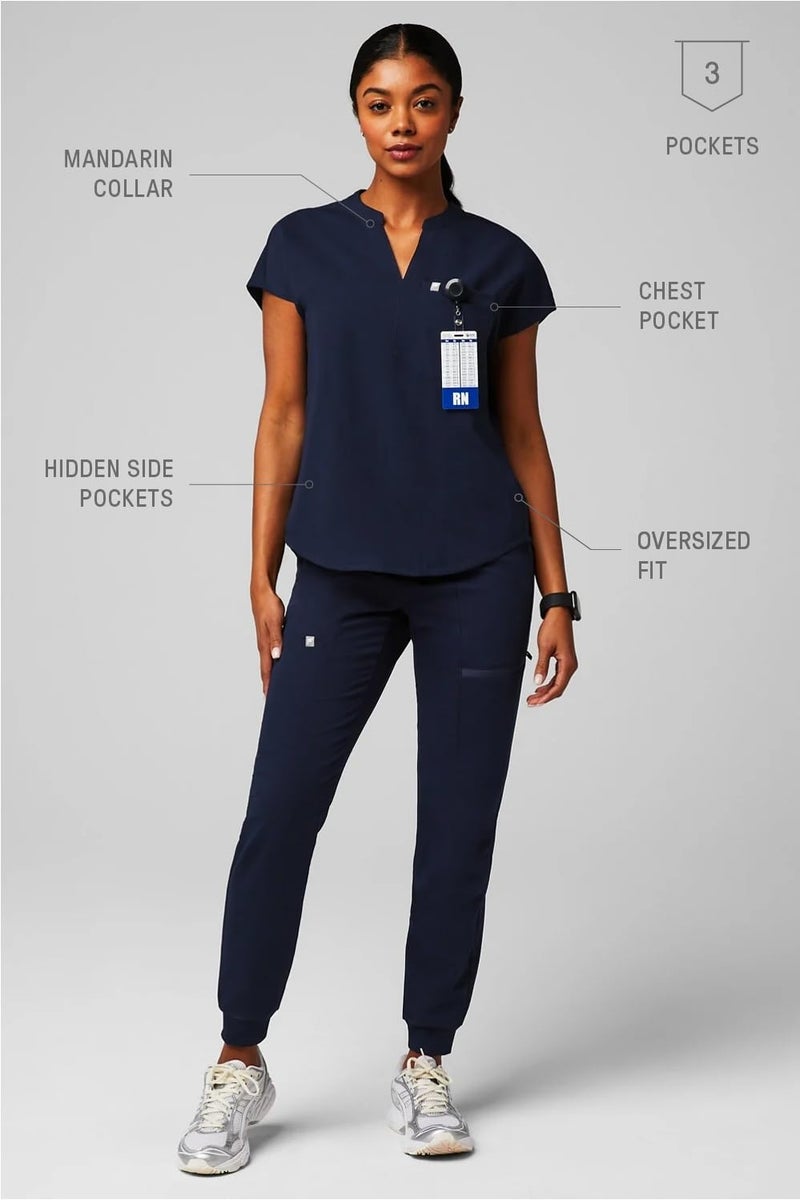 Fabletics Women's Evolve 3-Pocket Scrub Top with an Oversized Fit - MotionTech, 4-Way Stretch, Wrinkle-Resist, Anti-Shrink, L, Navy - Image 5