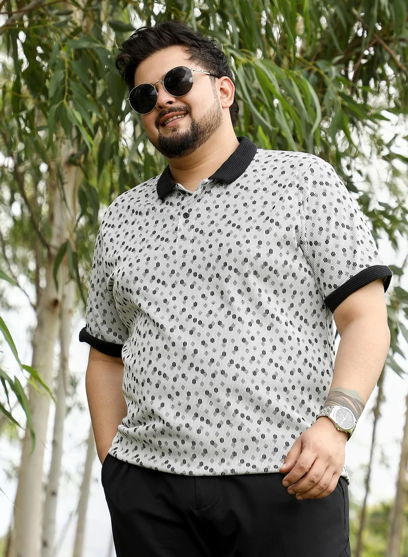انستافاب بلس Instafab Plus Men Shadowed-Polka Polo T-Shirt | Jacquard Polo Neck , Short Cuff Sleeves | Half-Button Closure , Straight Hem | Geometric Jacquard | Knit Fabric For Casual & Daily Wear | Cream White