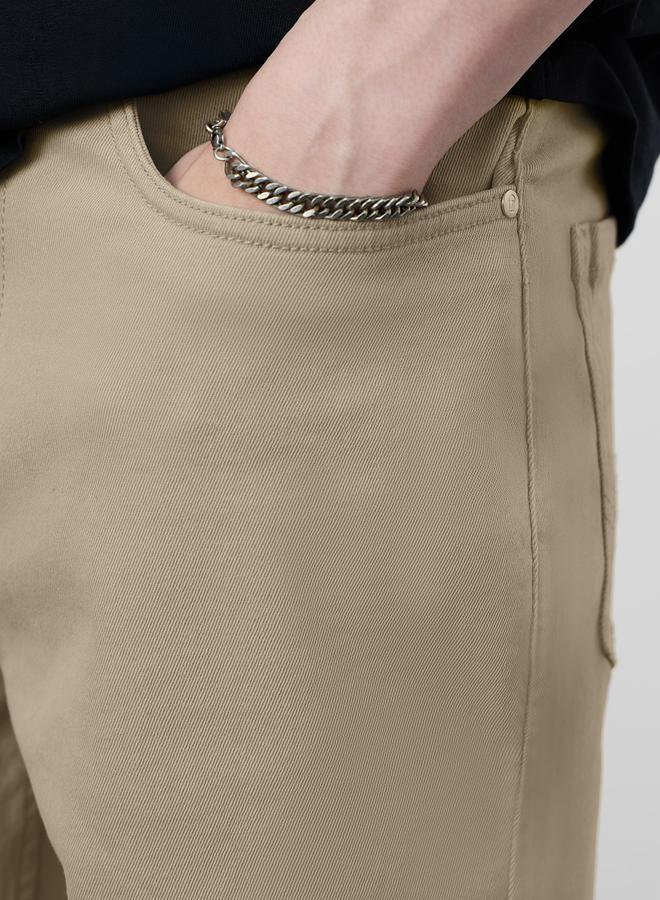 ذا سوليد ستور شورت دنيم سادة بطول الركبة - Image 4