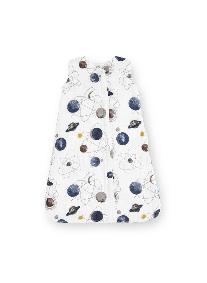 ليتل يونيكورن كيس نوم فاخر من قماش موسلين ليتل يونيكورن للأطفال من عمر ٠ إلى ٦ أشهر، بوزن ١.١ توغ | قطن موسلين ناعم وجيد التهوية لنوم أكثر أمانًا | سحاب ثنائي الاتجاه (كوكبي) - Image 1