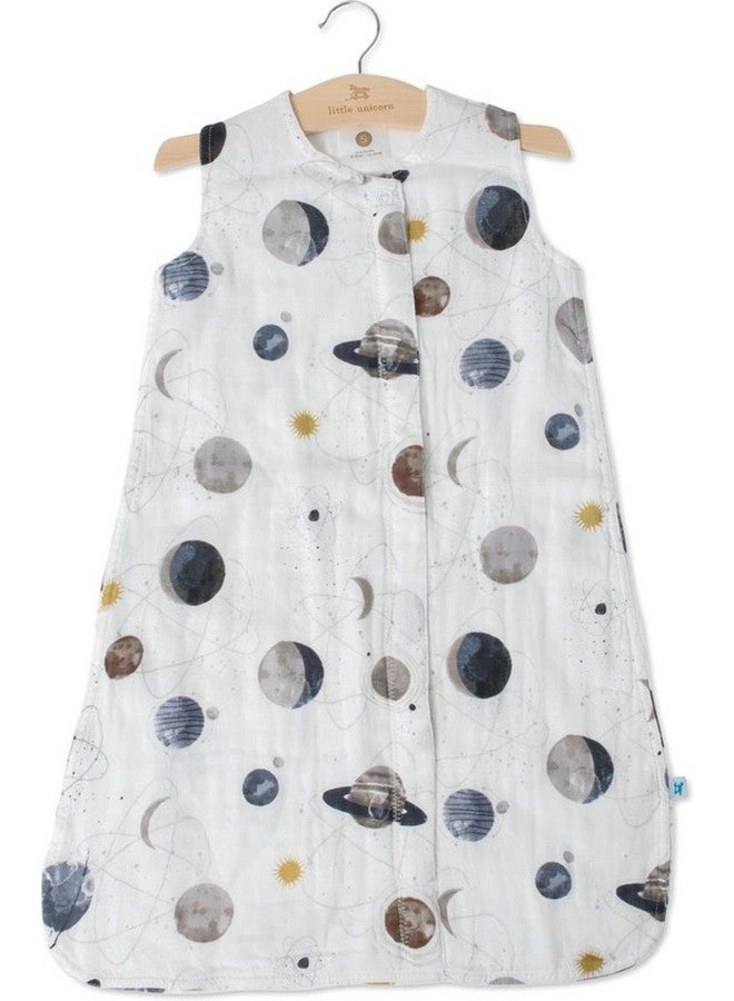 ليتل يونيكورن كيس نوم فاخر من قماش موسلين ليتل يونيكورن للأطفال من عمر ٠ إلى ٦ أشهر، بوزن ١.١ توغ | قطن موسلين ناعم وجيد التهوية لنوم أكثر أمانًا | سحاب ثنائي الاتجاه (كوكبي) - Image 4