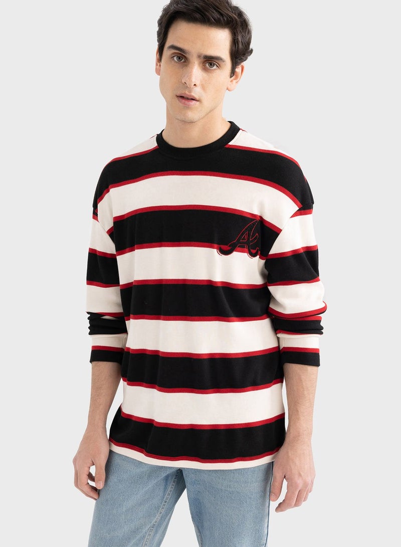 DeFacto Color Block Sweatshirt - Image 1