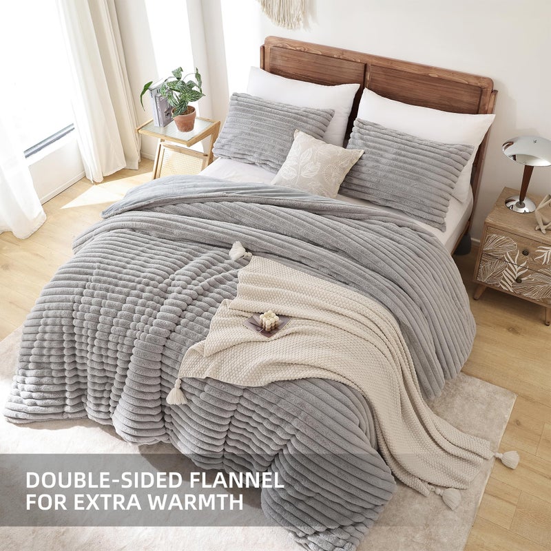 Smoofy Fluffy King Size Comforter Set 3 Pieces - Lightgrey Fleece Fluffy Comforter King Size  Luxury Fuzzy King Bedding Set  Soft King Size Bed Set All Season  Heavy Bedding King with 2 Pillow Cases - Image 4