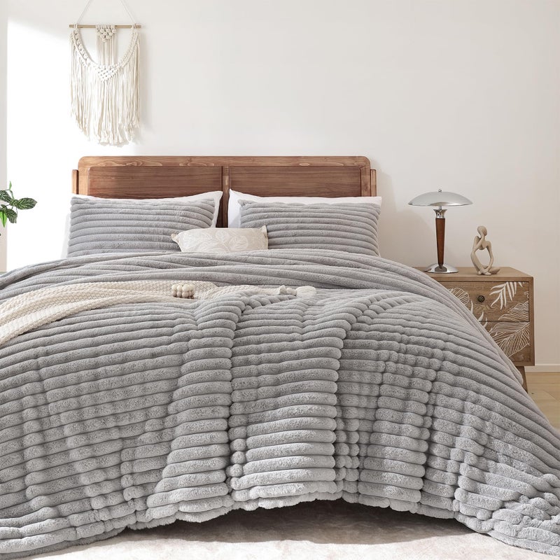 Smoofy Fluffy King Size Comforter Set 3 Pieces - Lightgrey Fleece Fluffy Comforter King Size  Luxury Fuzzy King Bedding Set  Soft King Size Bed Set All Season  Heavy Bedding King with 2 Pillow Cases - Image 1