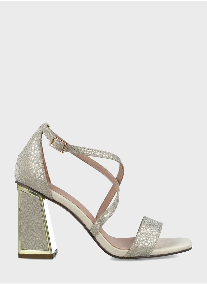 منبور Ankle Strap Mid Heel Sandals