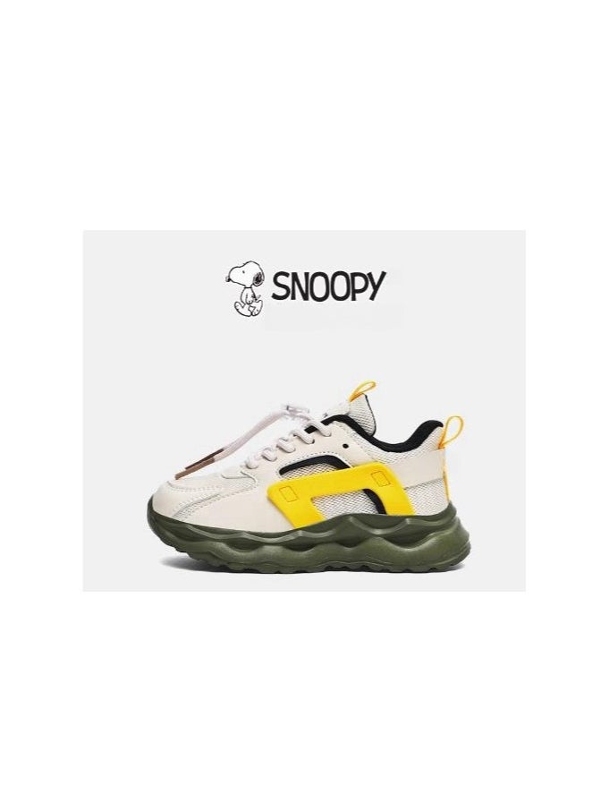 Snoopy New Children's Non Slip Soft Soled Outdoor Sports Shoes  - Image 1