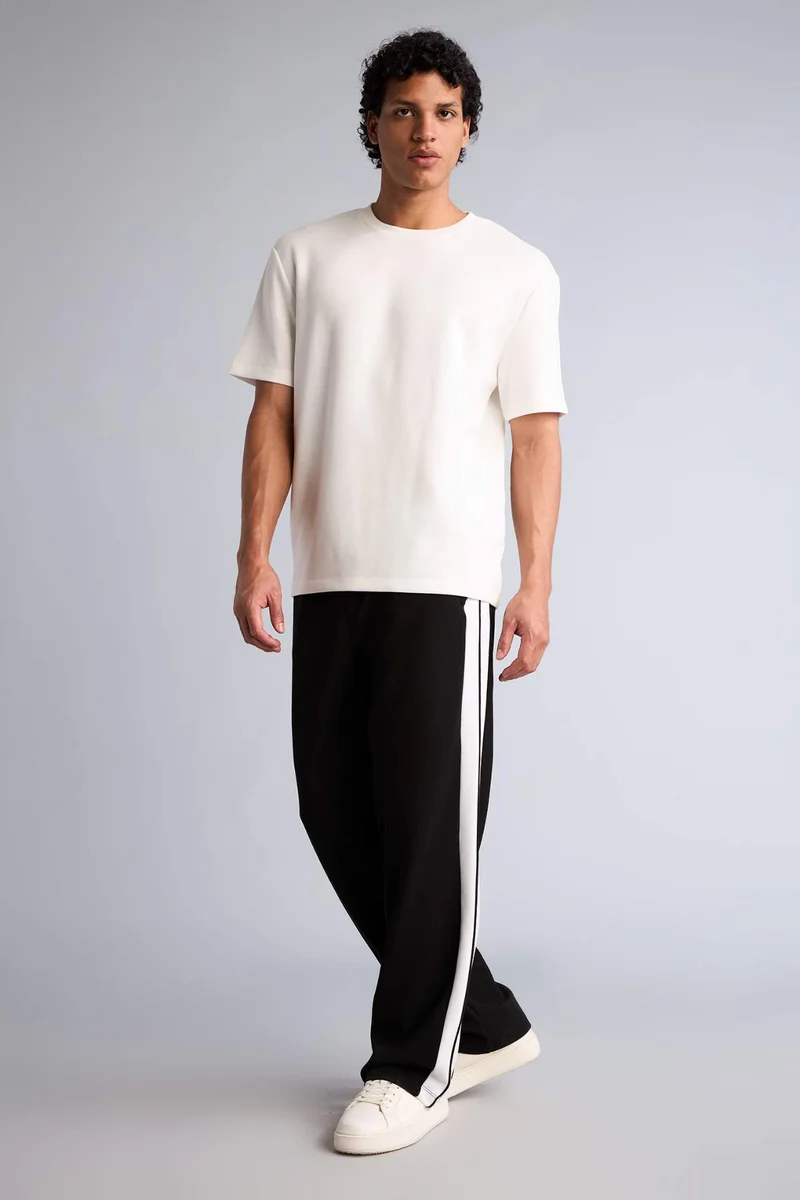 ديفاكتو Relax Fit Trousers