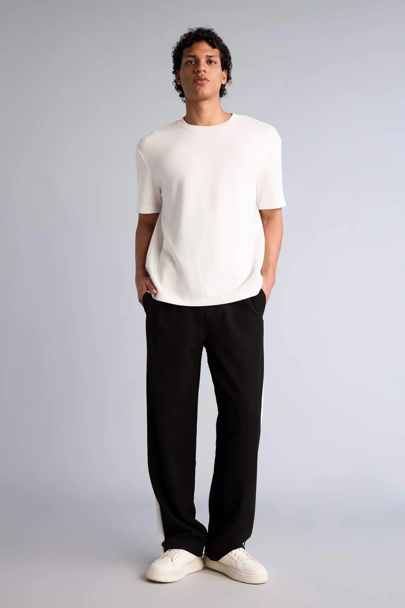 ديفاكتو Relax Fit Trousers