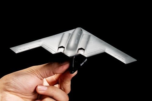 Daron B-2 Spirit Stealth Bomber Die-Cast Model – 1:280 Scale Long-Range Strategic Aircraft Replica with Display Stand, Highly Detailed, 3” Length x 7.4” Wingspan, Adult Collectible Ages 14+ - Image 4