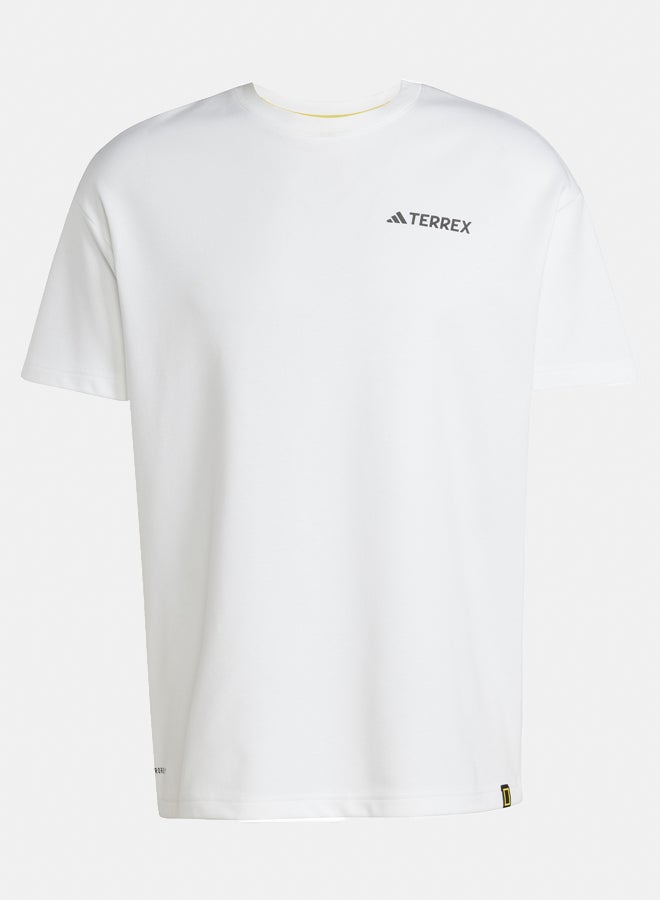 Adidas nat geo uf aeroready unisex graphic t-shirt  - Image 2