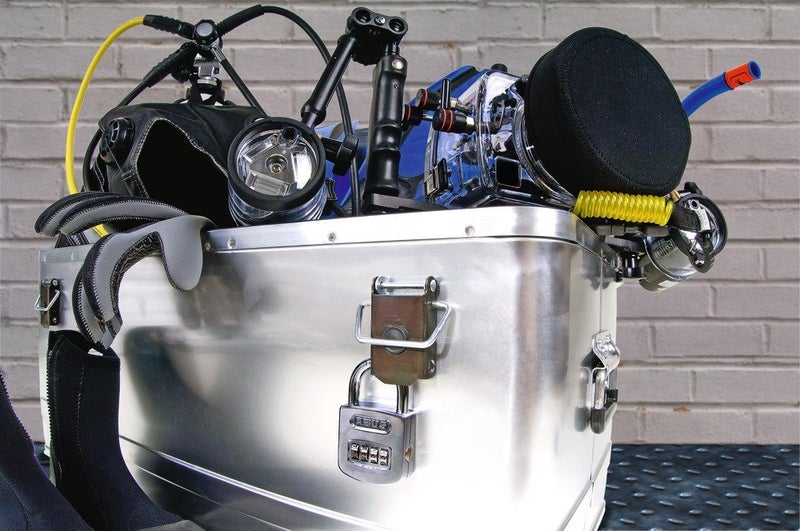 ABUS 160/50 B 160 All Weather Chrome 4 Dial Combination Padlock, Black/Silver - Image 2