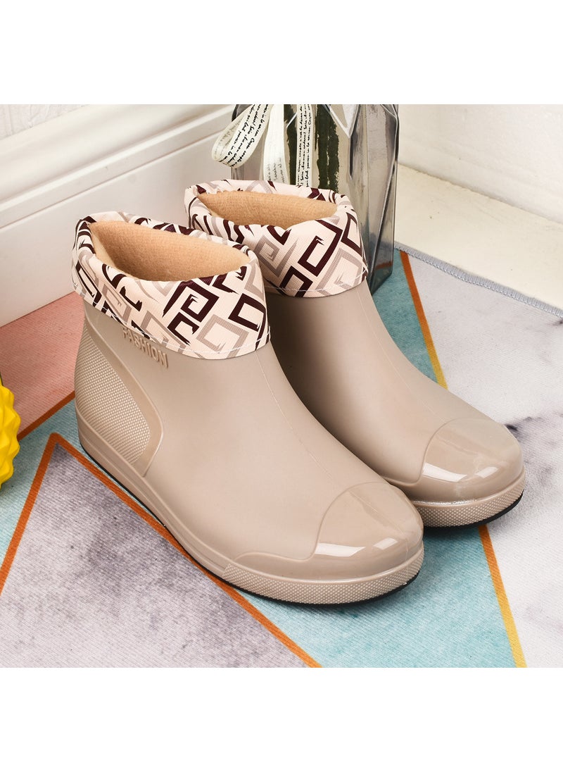 Generic - Wholesale Fashionable Spring Autumn Japanese Style Rain Shoes Adult Short Tube Water Shoes Non-slip Wear-resistant Womens Boots Khaki + cotton sleeve - Image 1