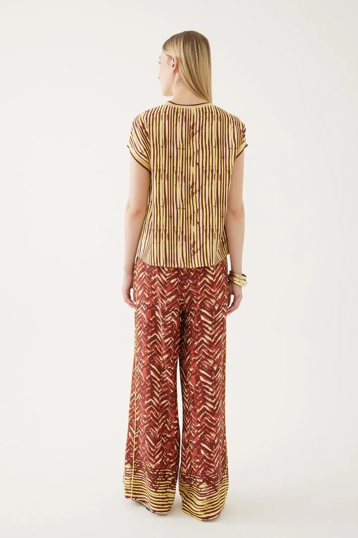 EXQUISE Striped Blouse with Dropped Sleeves