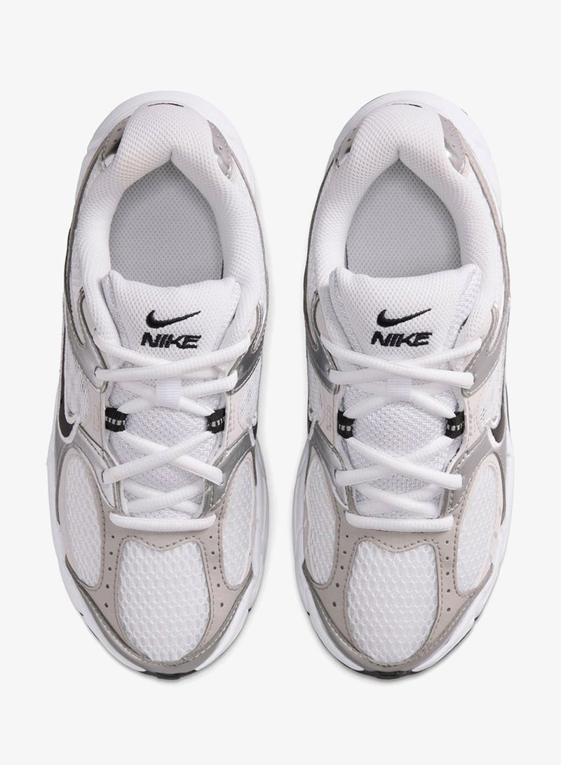 NIKE V5 RNR BG - Image 5