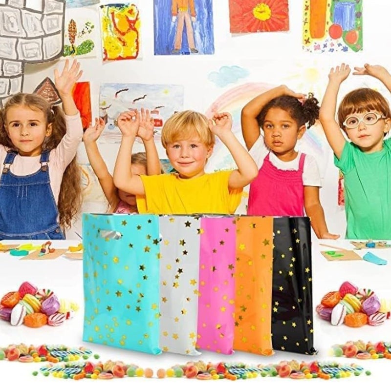 VRB Dec 48 قطعة أكياس هدايا فويل، أكياس هدايا للعودة لعيد ميلاد الأطفال، أكياس هدايا عيد ميلاد سعيدة للأولاد والبنات، أكياس هدايا ملونة (48 قطعة تصميم نجمة صغيرة) - Image 4