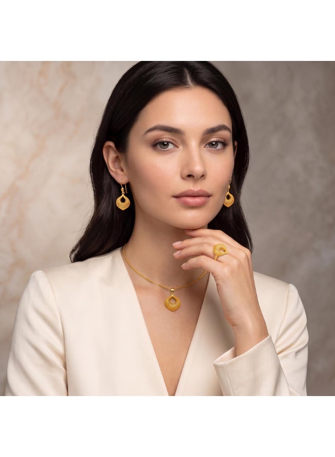 BAFLEH JEWELLERY Modern 21K Gold Geometric Filigree Pendant Set for Women by Bafleh Jewellery - Image 4