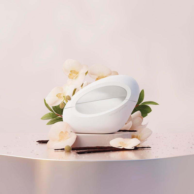 Ariana Grande عطر أريانا غراندي مود فانيلا - عطر غوردان موسك للنساء - عطر نسائي بنوتات من الفانيليا وزبدة الكاكاو والبرقوق والياسمين - 3.4 أونصة سائلة - Image 4