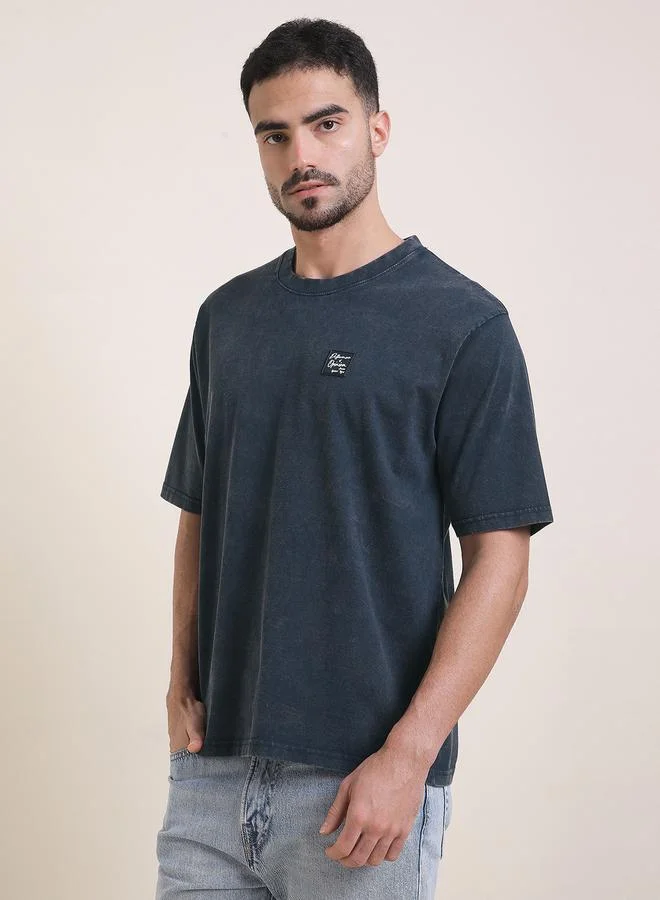 ديفيرينس أوف أوبينيون تيشيرت مطبع بقصة واسعة وغسيل حمضي للرجال