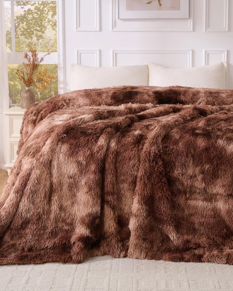 UINIU Super Soft Fluffy Faux Fur Sherpa Fleece Blankets Queen Size for Bed Bedroom Decor Winter Big Blankets Thick Warm Fuzzy Plush Heavy Bedding Cozy Gifts for Women Men Mom Dad 90 x 90 - Image 2