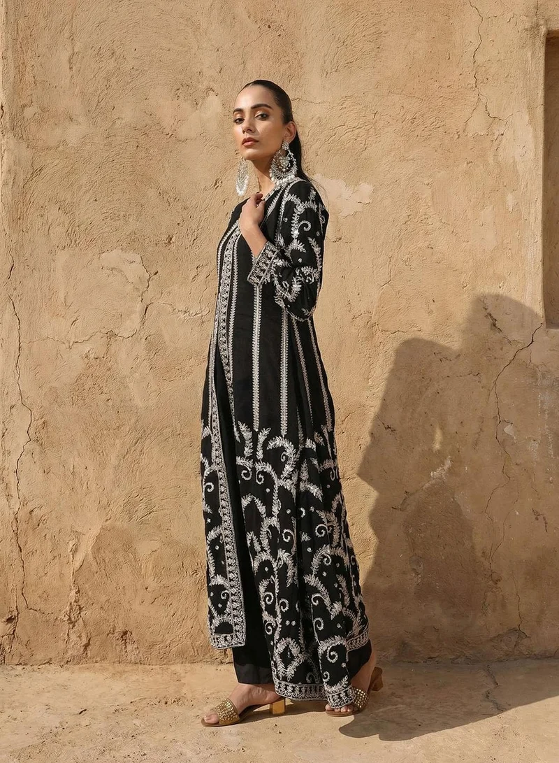 ISHIN Rich Black A Line Dresses