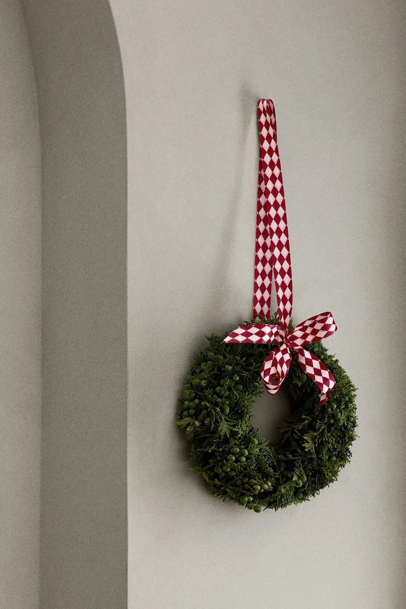 H&M Harlequin pattern ribbon