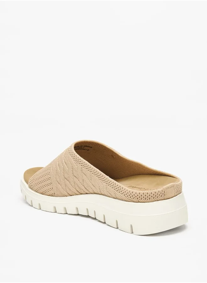 لو كونفورت Women's Textured Slip-On Sandals with Flatform Heels