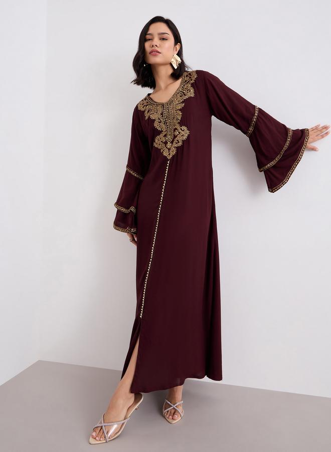 ستايلي جلابية ستيلى بأكمام واسعة مطرزة بخيوط - Image 1