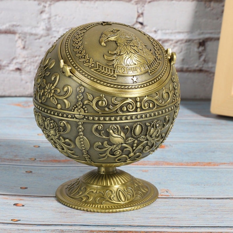 Retro Ashtray: Zinc Alloy Globe Pattern Eagle Embossment - Fade & Oxidation Resistant Wear-Resistant Easy To Clean Decorative Ashtray for Home Hotel Club Smokers - Image 5